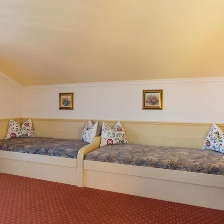 Haus Elite Apartman *