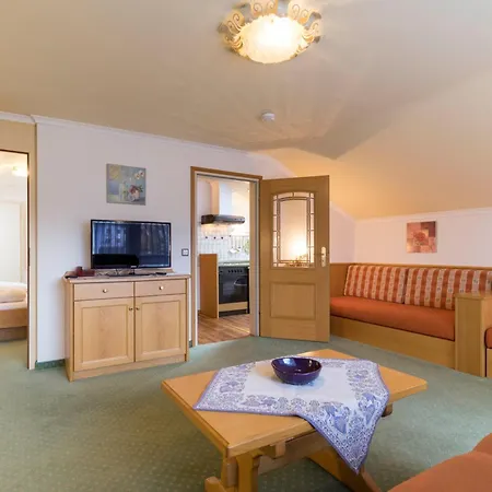 Haus Elite Apartment *