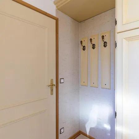 Haus Elite Apartment *
