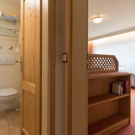 Haus Elite דירה *