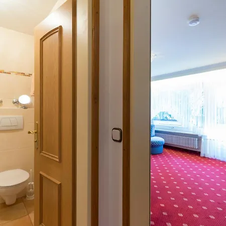 Haus Elite Апартаменты