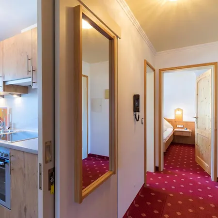 Апартаменты Haus Elite *