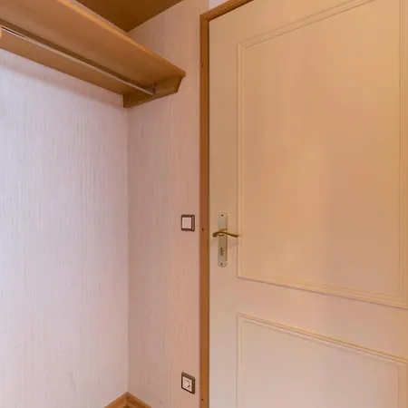 Haus Elite Апартаменты