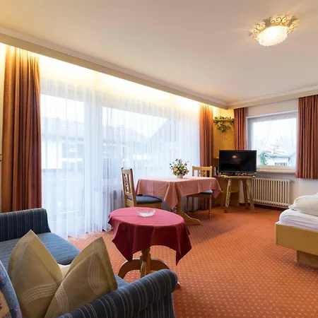Haus Elite Apartment *